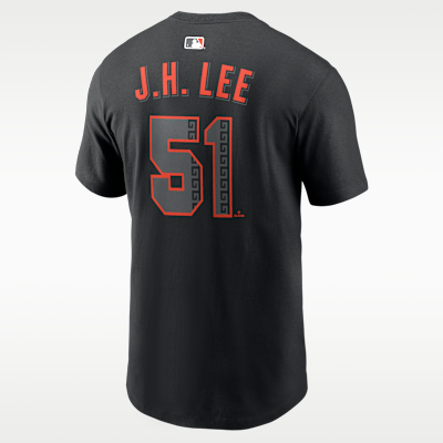 Reviews: Logan Webb San Francisco Giants Men's Nike MLB T-Shirt